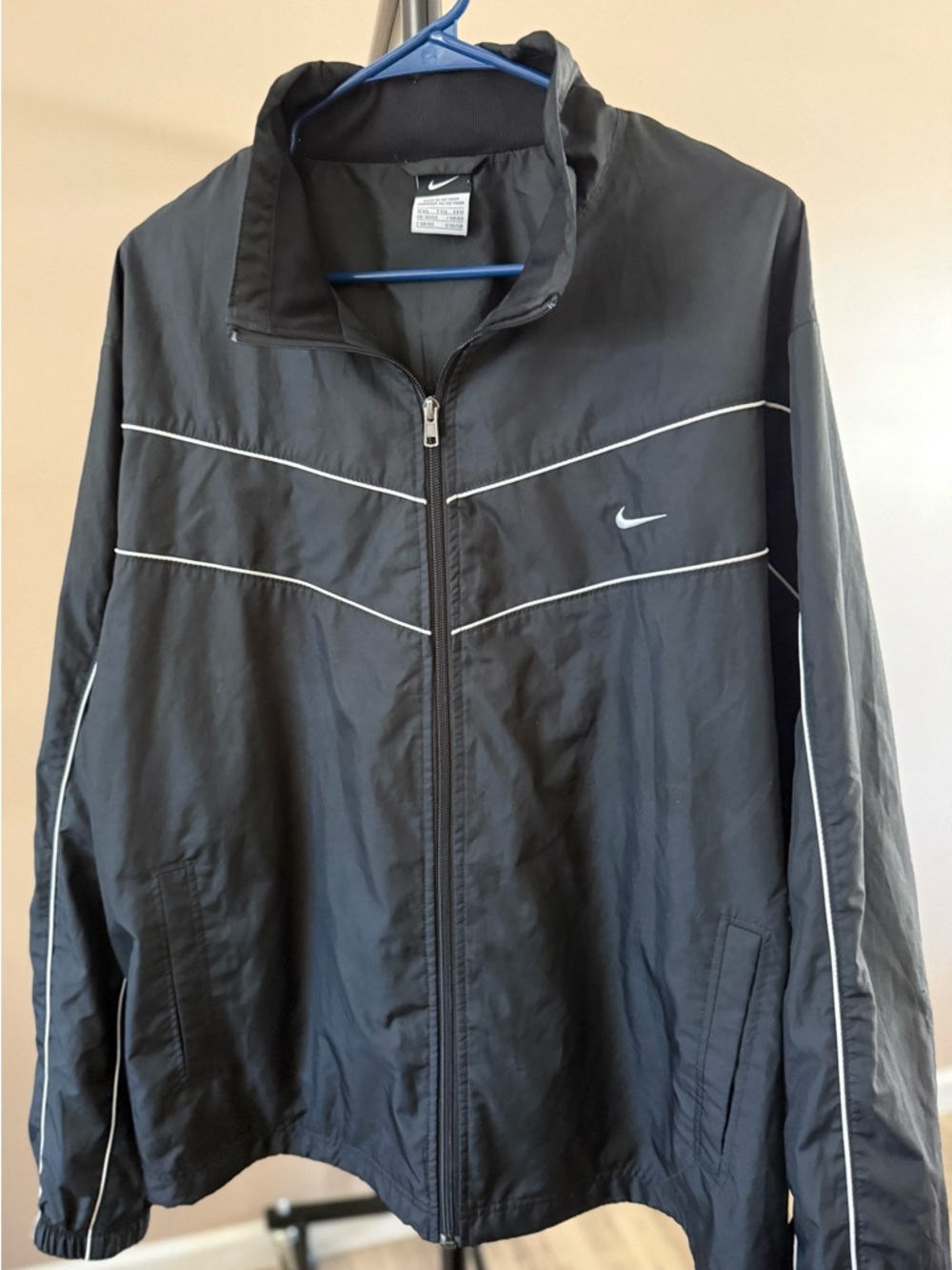 Nike Black Windbreaker Jacket with White Piping